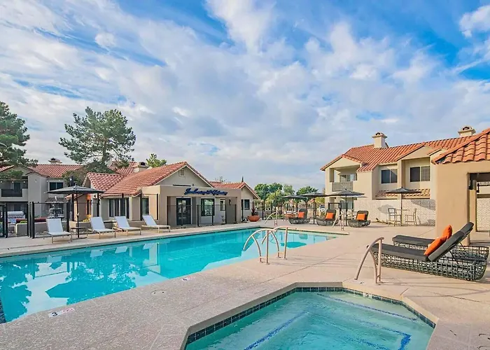 Heated Pool Patio Kierland & Scottsdale Quarter Apartament *